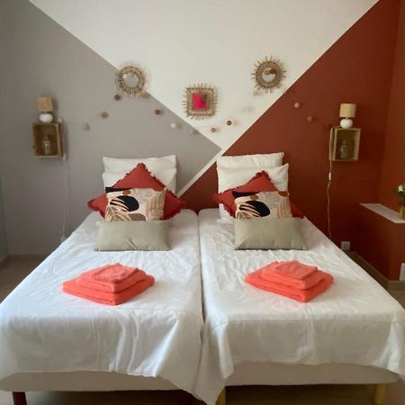 Chambre D'Hotes Zephyr Libeccio Le Moulin De Predelles Reillanne Exterior foto